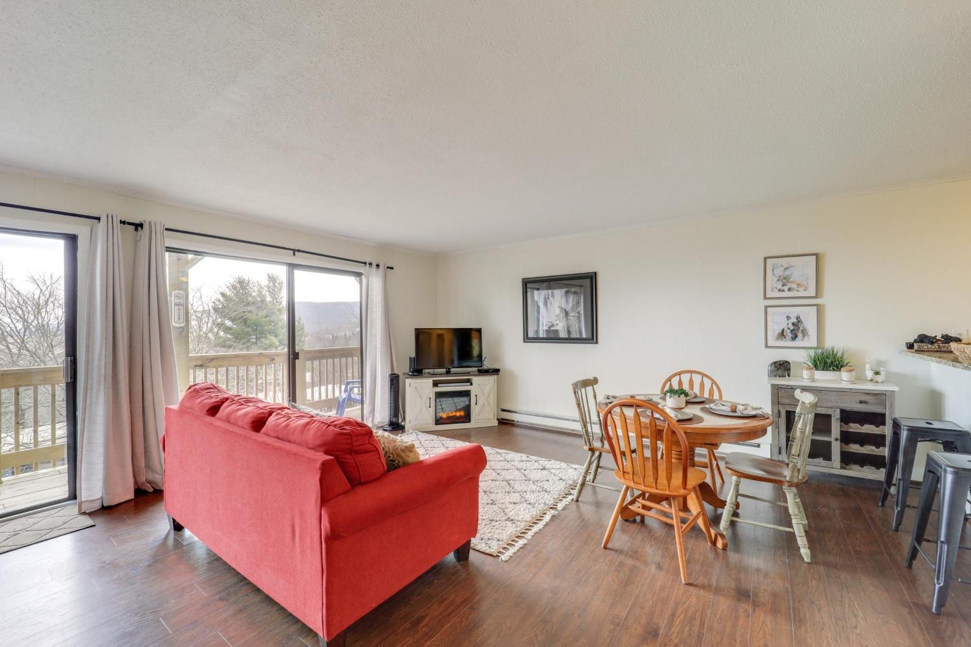 Beech Mountain Studio With Balcony Less Than 1 Mi To Skiing! Extérieur photo