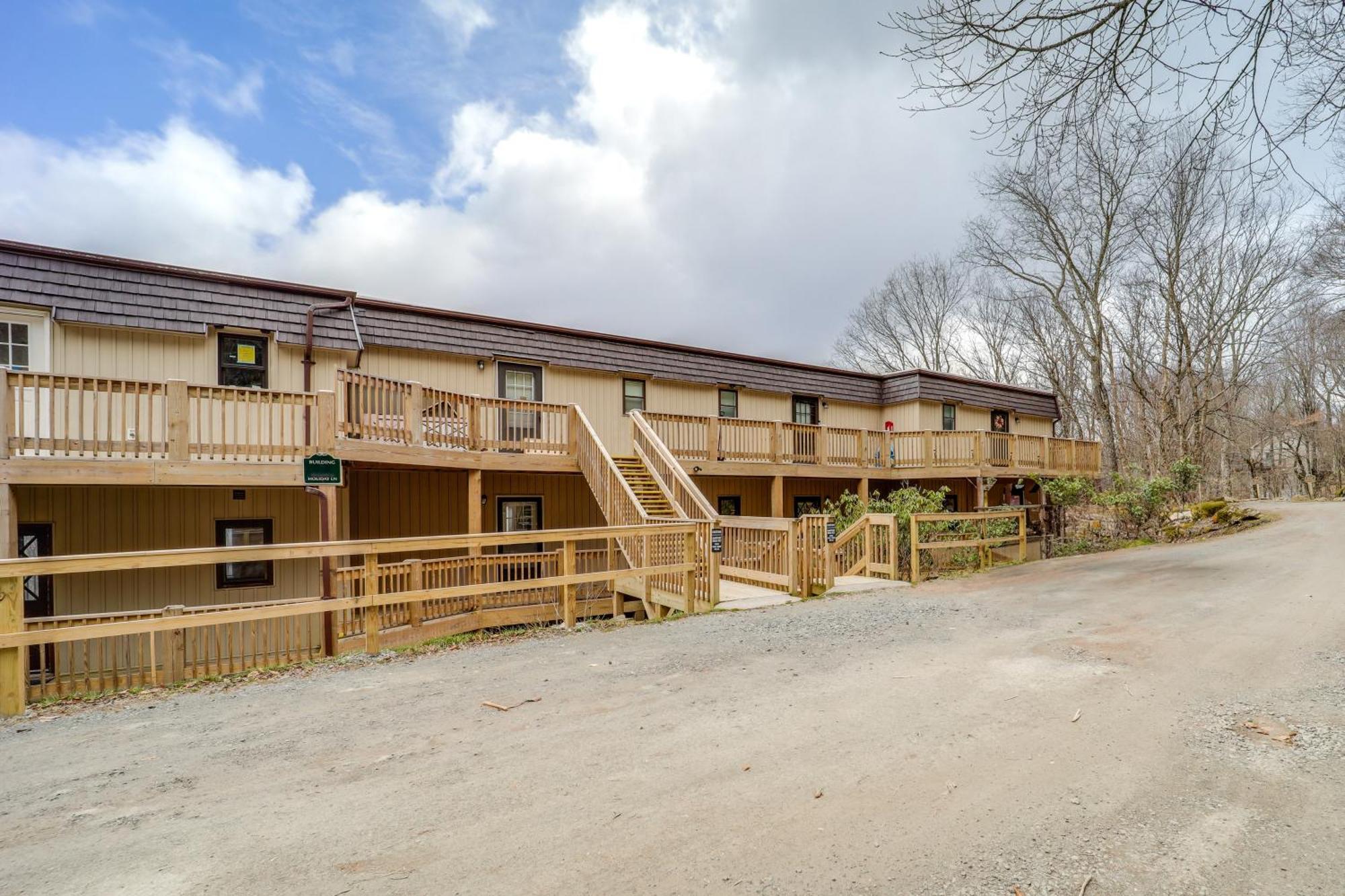 Beech Mountain Studio With Balcony Less Than 1 Mi To Skiing! Extérieur photo